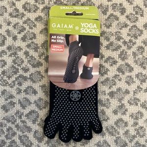 Gaiam Grippy Yoga Socks